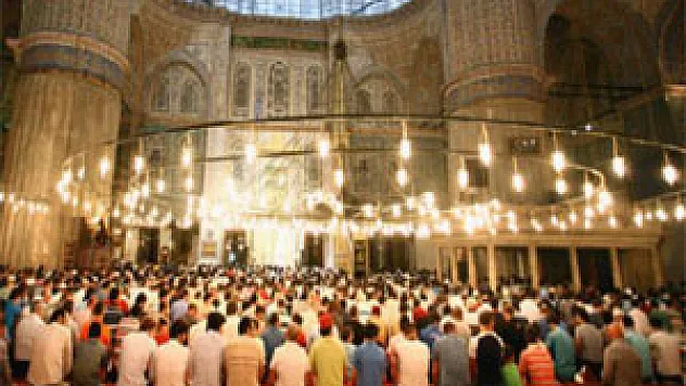 Türkiye'de Halkın Yüzde 83.4'ü Oruç Tutuyor