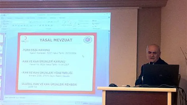 Sağlık çalışanlarına kan eğitimi