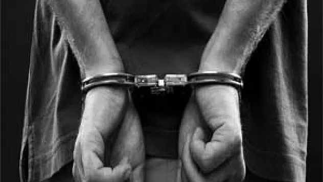 Aranan şahıslar oy kullanırken yakalanmayacak