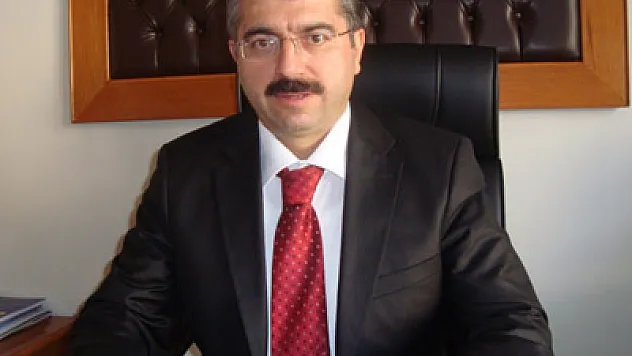 Paralel Çarşamba'da hortladı