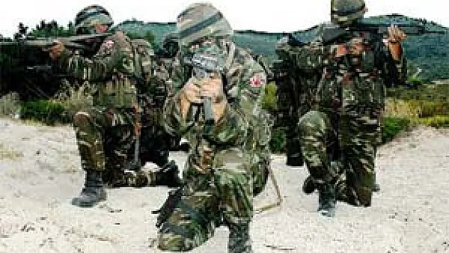 TSK, Sözleşmeli Asker Arıyor