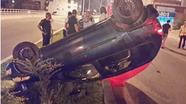 Otomobilden Yara Almadan Çıktılar