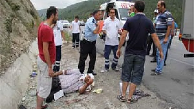 Hastane Dönüşü Kaza: 6 Yaralı