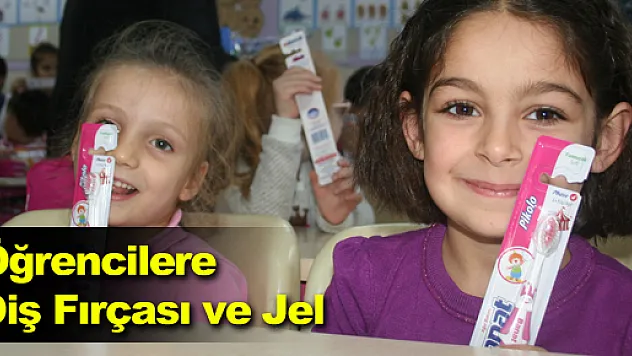 Öğrencilere Diş Sağlığı anlatıldı 