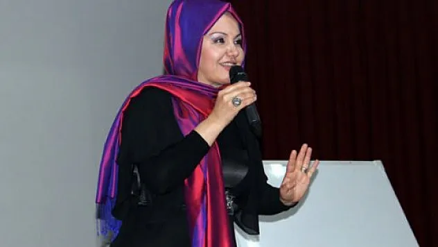 İkbal Gürpınar, AK Parti'ye katıldı