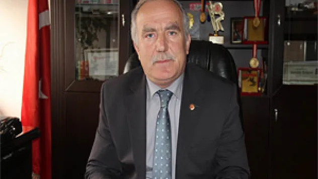 Kredi Kullanan Esnafa 'Lüks Hayat' Uyarısı