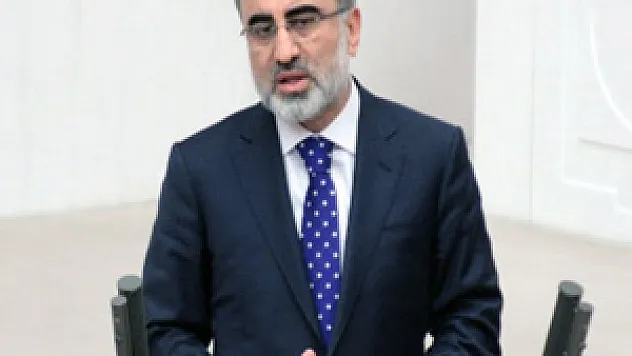 Bakan Yıldız: 'Ham petrol fiyatlarında kırılmalar olabilir'