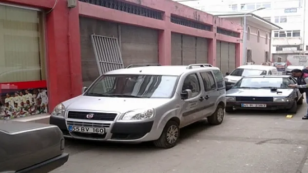 Kahvehaneye silahlı saldırı