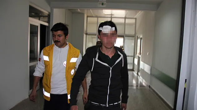 OKULA GİDEN ÖĞRENCİYİ HASTANELİK ETTİLER