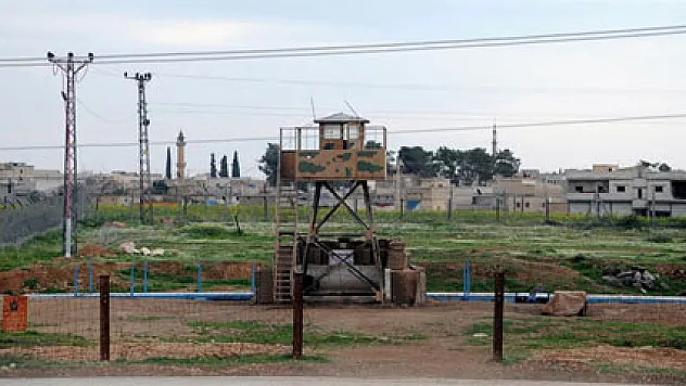 IŞİD, Türkiye-Suriye sınırına telsiz sistemi kurdu