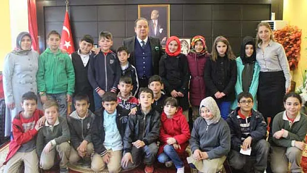 ÖĞRENCİLERDEN 'KAYMAKAMLIK' SORUSU