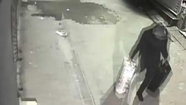 52 tane bilgisayarı böyle çaldılar