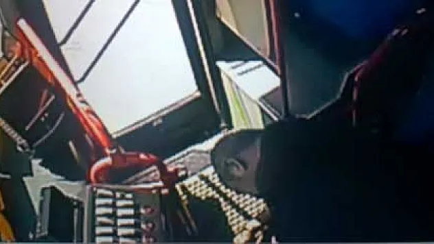 Beykoz'daki otobüs kazası kamerada