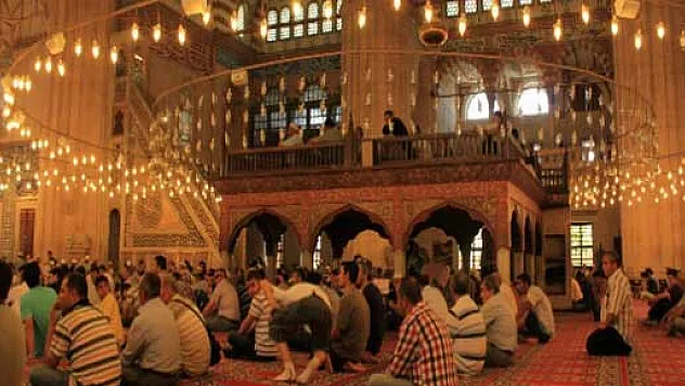 Bugün Regaip Kandili!