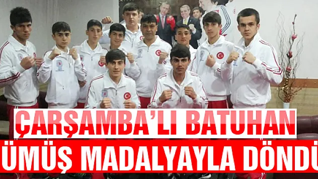 BOKSÖRLER BAKÜ'YE GİTTİ