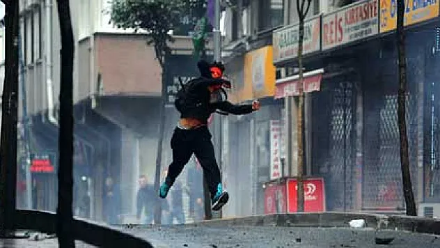 1 Mayıs gözaltılarına 24 tutuklama