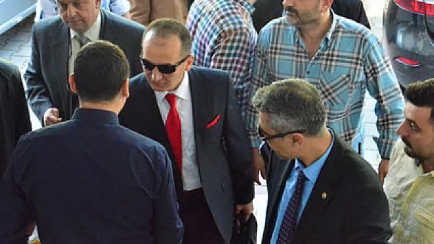 Savcı Aziz Takçı teslim oldu