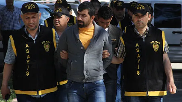 Hacker seçmen listesini indirdi, sahte polis dolandırdı