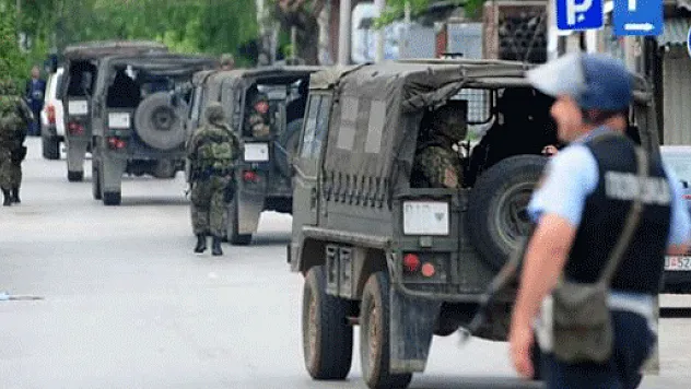 Makedonya'da Silahlı grup polisle çatıştı: 5 polis öldü, 30 polis yaralı