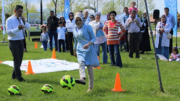 'Anneler Yarışıyor' Etkinliği