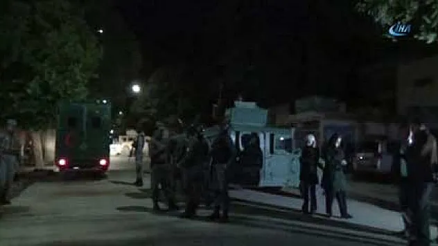 Taliban, Türk misafirlerin de bulunduğu binayı bastı