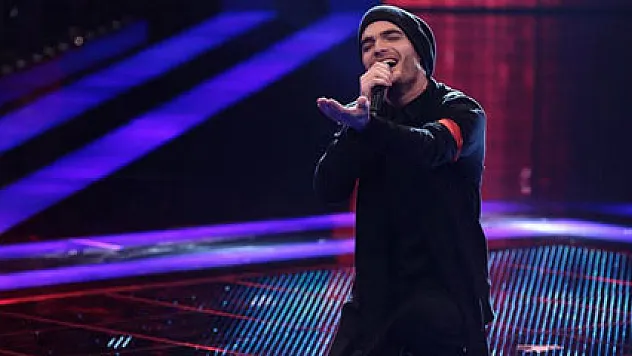 Elnur Huseynov, Eurovision favorilerinde ilk 10'da