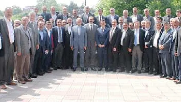 Başkan yılmaz: 'Ortalık Cadı Kazanı Gibi Kaynıyor'