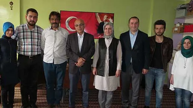 İLÇE GAZETELERİNE ' SAYFA TASARIMI EĞİTİMİ'