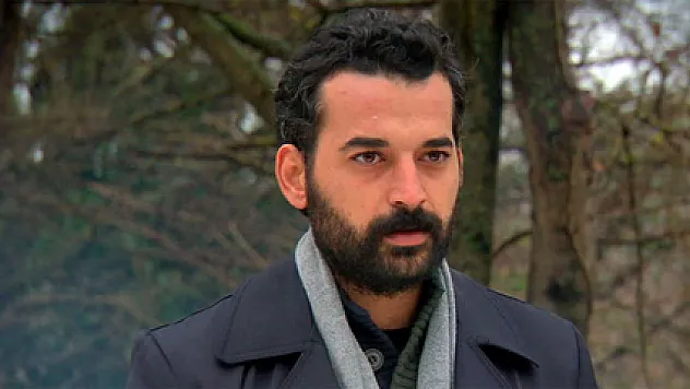 Babasını öldüren ünlü sanatçı 4 kez intihar girişiminde bulundu