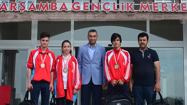 8 Ülkeden 400 sporcu