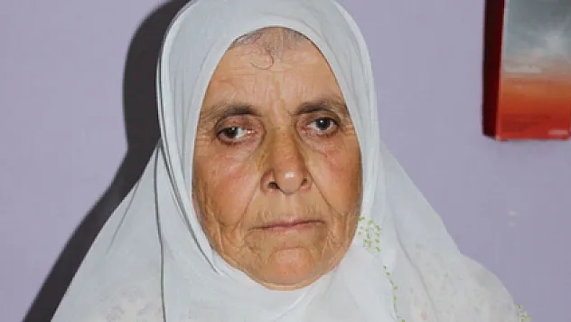 Hatice Bacak, 25 yıldır kızını arıyor