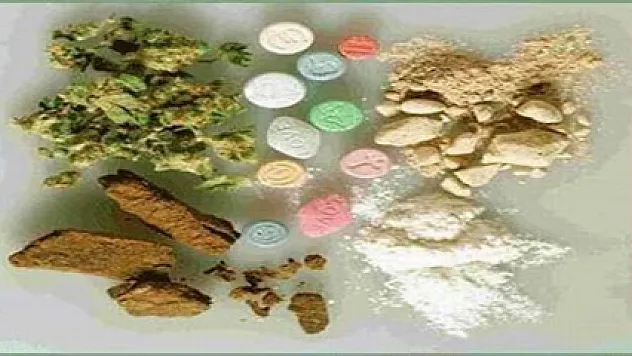 Mezarlıkta uyuşturucu operasyonu