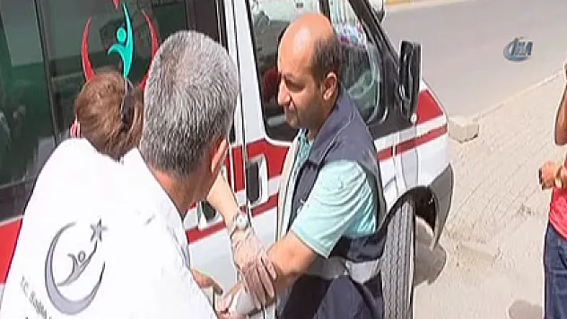 Yıkıma gelen 4 zabıtayı hastanelik ettiler