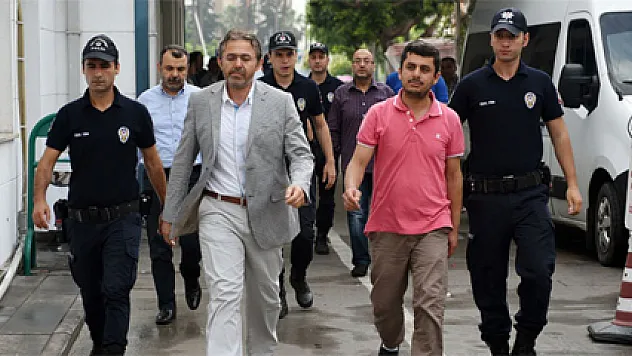 Mersin'de paralel yapı operasyonu