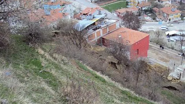 Havza'da tehlike devam ediyor, evler boşaltıldı