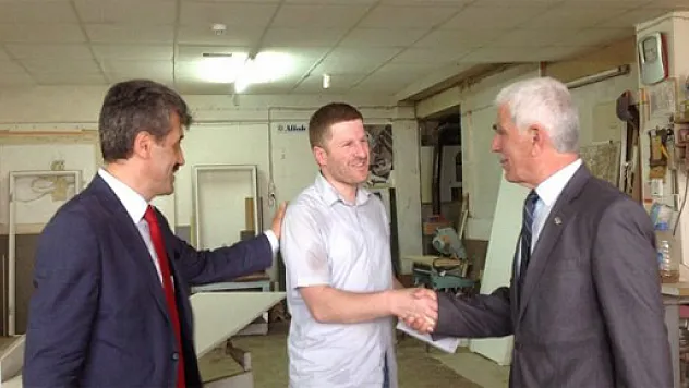 'İşçinin Yüzü Bizimle Gülecek!'