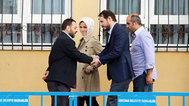 Erdoğan'ın kızı ve damadı oyunu kullandı