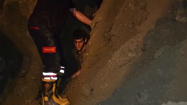 Toprak altında 3 saatlik yaşam mücadelesi