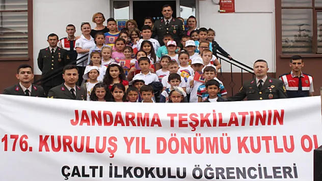 ÇALTI İLKOKULU ÖĞRENCİLERİ'NDEN JANDARMA ZİYARETİ