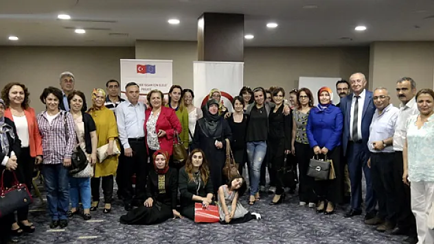 'Şiddetsiz Yaşam İçin Elele' Projesi Sona Erdi