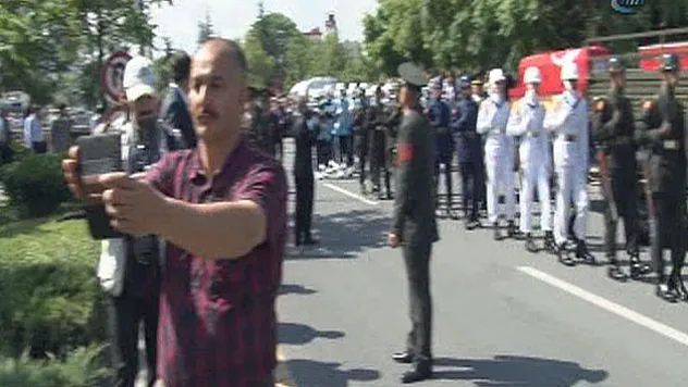 Süleyman Demirel'le son selfie