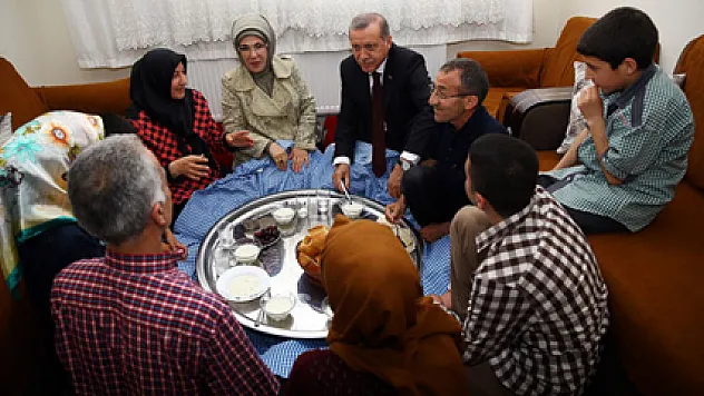 Cumhurbaşkanı Erdoğan'ın iftar ziyareti Çelik ailesini şaşırttı