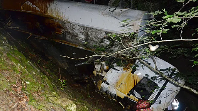 Tanker Uçuruma Yuvarlandı: 1 Ölü