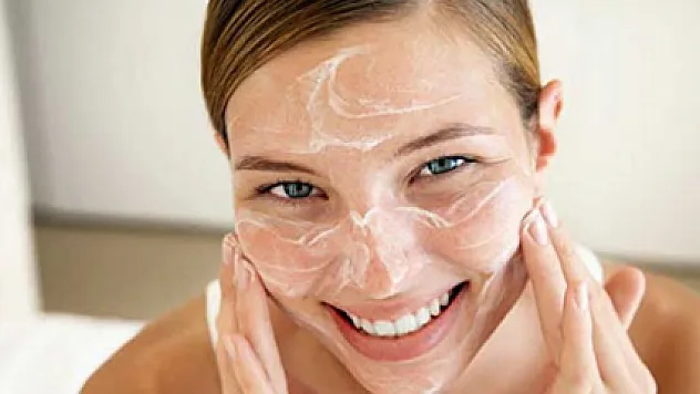 Güneş yanıklarını maydanozla yok edin