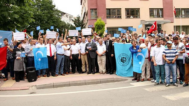 SAMSUN'DAN ÇİN'E TEPKİ