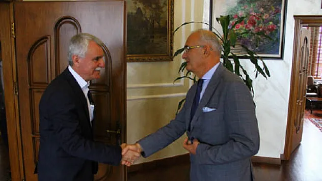 Samsunspor, Başkan Yılmaz'ı Ziyaret Etti