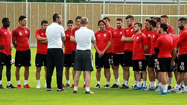 Samsunspor'da Kamp Bilmecesi Sürüyor