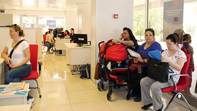 'Evde Çocuk Bakımı' projesinde annelerin yüzü güldü