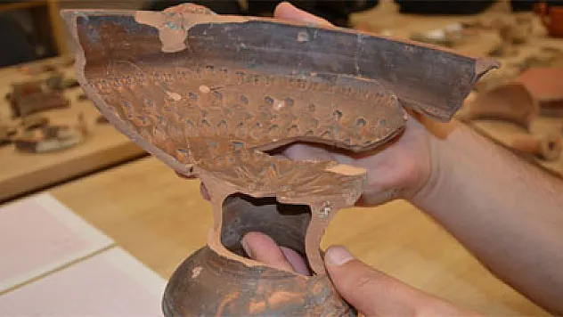 Gökçeseki'de dünyada eşi benzeri olmayan seramikler çıkıyor