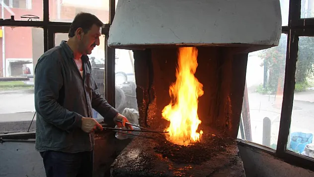 38 yıldır ocak sönmesin diye çabalıyor